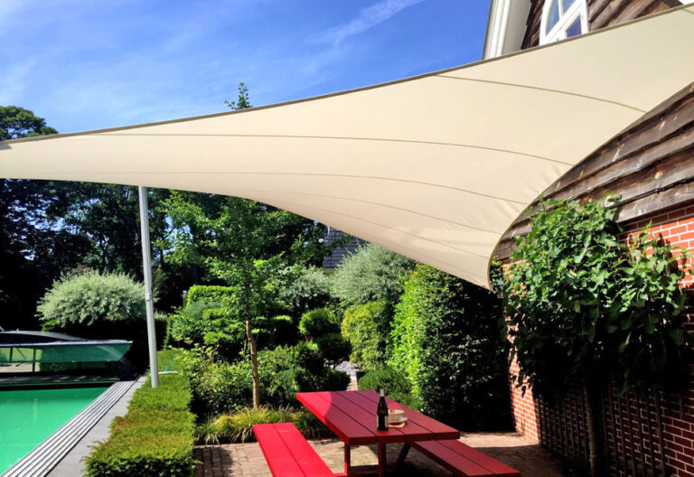 From : https://texstyleroofs.com/wp-content/uploads/2021/01/tensile-canvas-roofing-textile-roof-lightweight-membrane-structure-Shade-sail-cover-design-custom-design.jpg