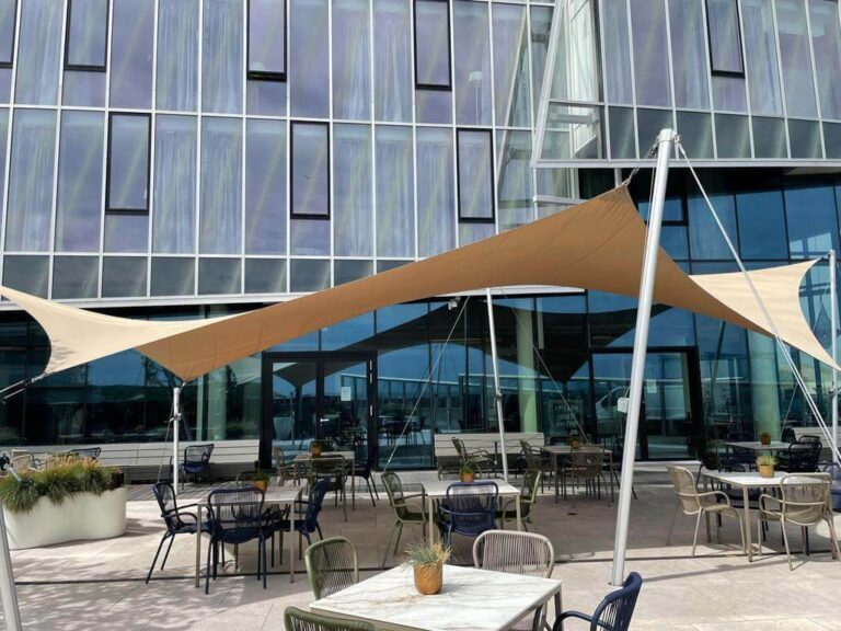 canopy membrane tarik untuk cafe estetik